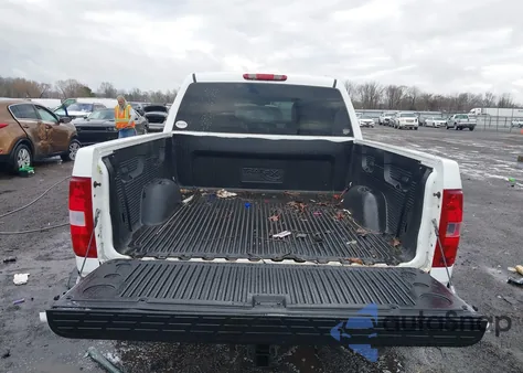 2008 Chevrolet Silverado 1500 Lt2 z USA, uszkodzony, nr VIN 2GCEK133081220282